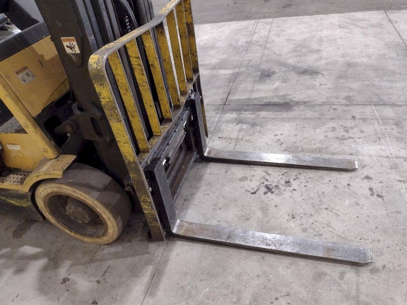 3,000 LB HYSTER MODEL #E45XM-27 ELECTRIC LIFT TRUCK FORKLIFT: STOCK #20642