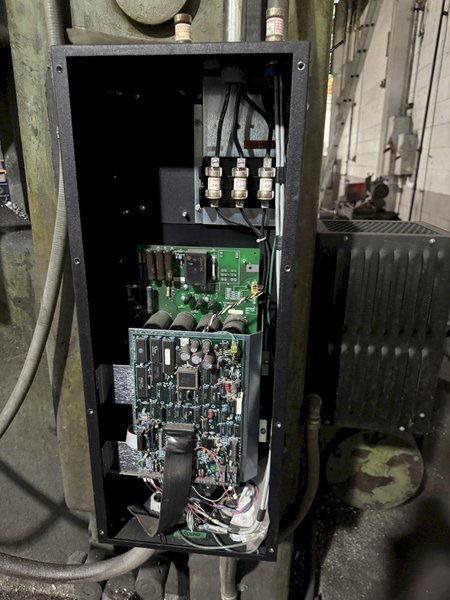 KING VERTICAL TURRET LATHE. STOCK # 0546426