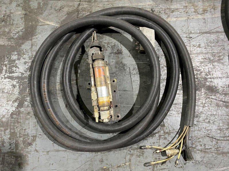 EMHART TUCKER LM240/310/K3100 Stud Welder Head USED