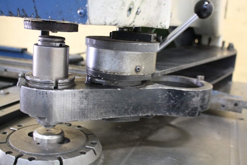 25 TON PIERCE ALL PERF-O-MATOR SINGLE END PUNCH: STOCK #67093