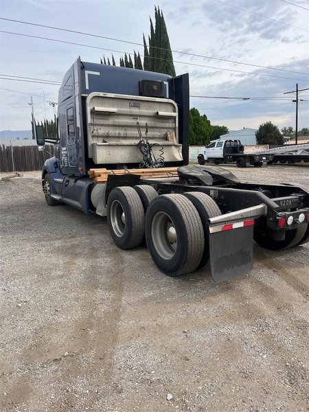 2020 Kenworth T680 1XKYD49X0LJ295151