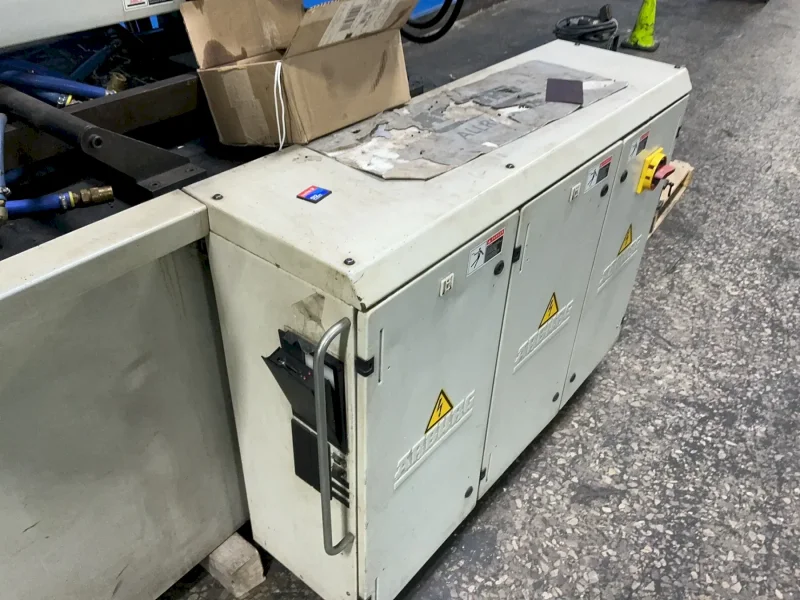 ARBURG INC INJECTION MOLDER  -  370 C 800 - 500