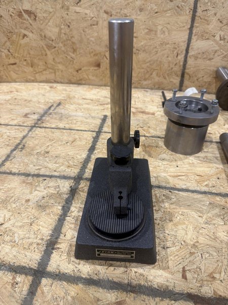 8.9" SWING x 25" CENTERS STUDER MODEL #S40-2 CYLINDRICAL GRINDER: YOBRO #25369