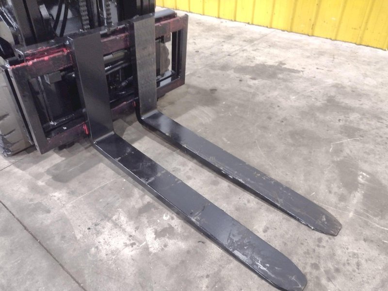 4,700 LBS TOYOTA MODEL #42-6FGCU25 LP GAS FORKLIFT: STOCK #23743