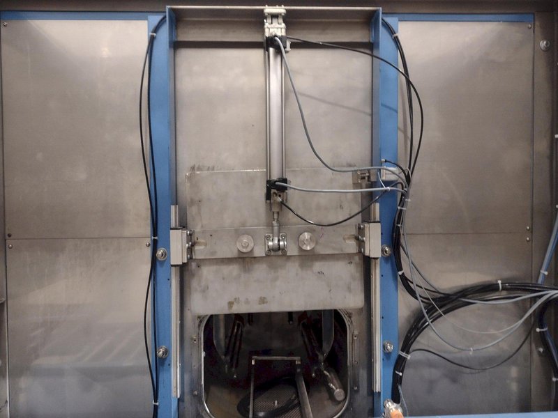 EXTRUDE HONE / SURFTRAN MODEL #STR-1 HIGH PRESSURE WASHER &amp; DEBURRING SYSTEM W/ STORCH DEMAGNETIZER MACHINE: STOCK #19369