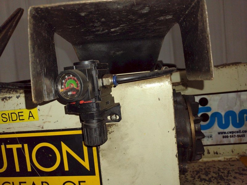 3,000 LBS C.W.P. MODEL #2.5 RD DUAL COIL REEL UNCOILER: YOBRO #25066