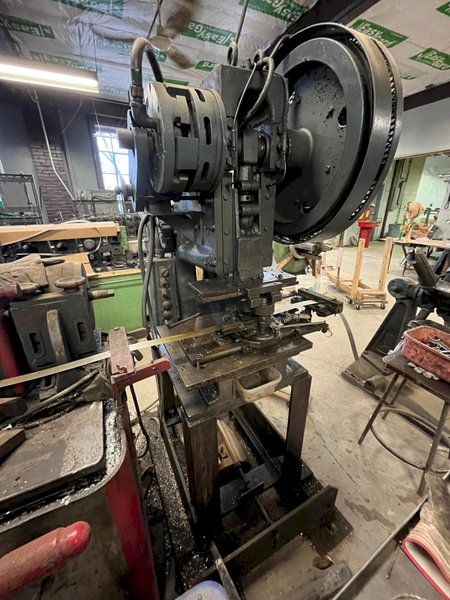 10 TON PERKINS MODEL #2-A OBI PUNCH STAMPING PRESS, 1&quot; STROKE: STOCK #20534