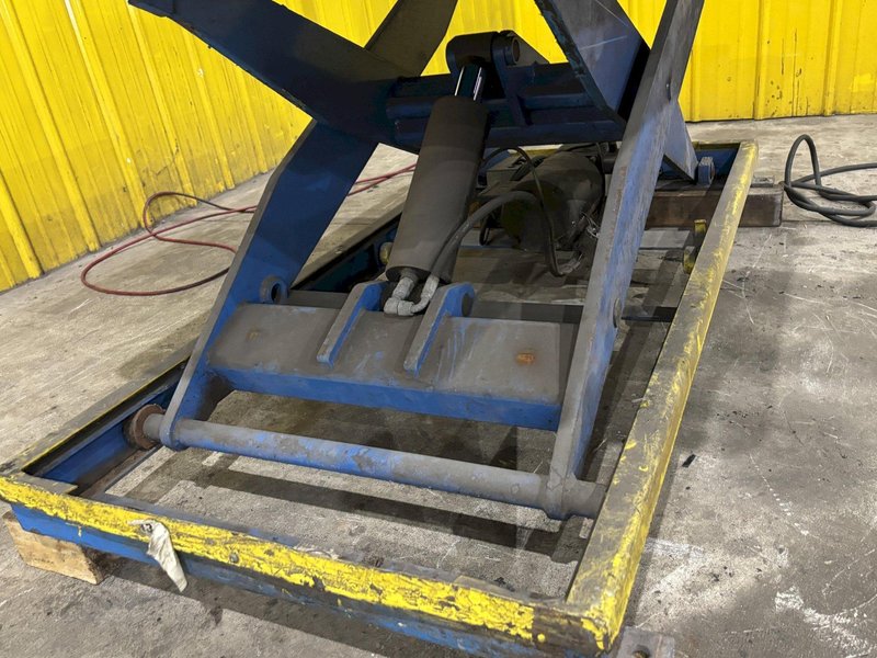 2,500 LBS 48" X 58" BISHAMON ELECTRIC PLATFORM LIFT TABLE: STOCK #23434