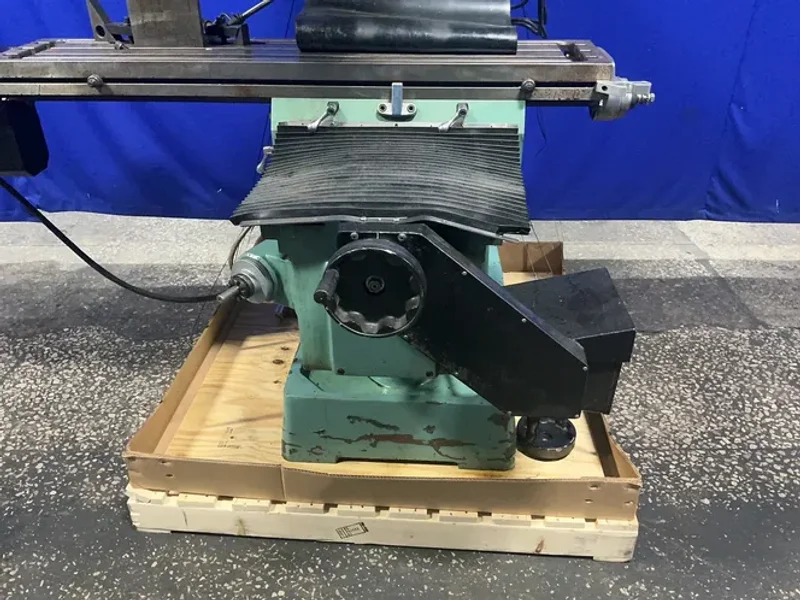 SOUTHWESTERN INDUSTRIES 10” x 50” VERTICAL MILL   -  TRAK K3SX