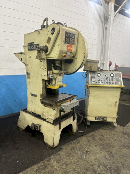 32 TON MINSTER GAP PRESS  MODEL 1B-1-32: STOCK #77513
