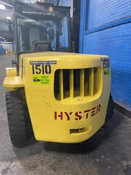 HYSTER 13,800 LBS GAS FORKLIFT   -  H155XL2