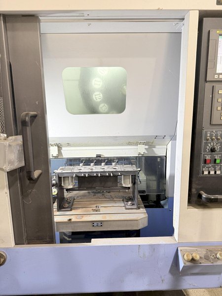2016 Doosan DT360D/40 Used CNC Vertical Machining Center For Sale