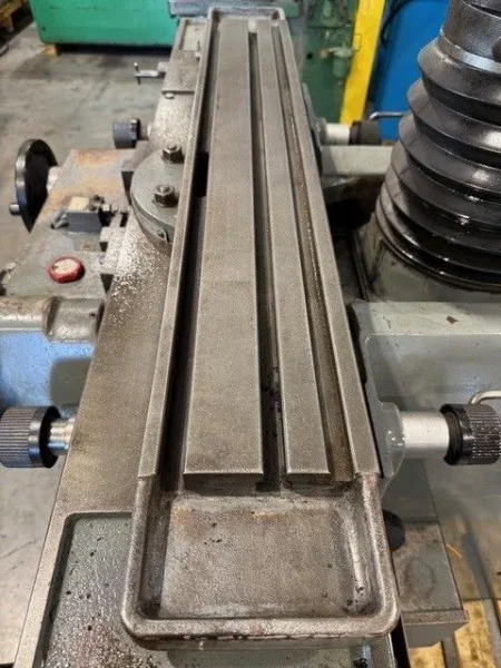 CINCINNATI MILACRON #2MT Tool &amp; Cutter Grinder Power Table #7581