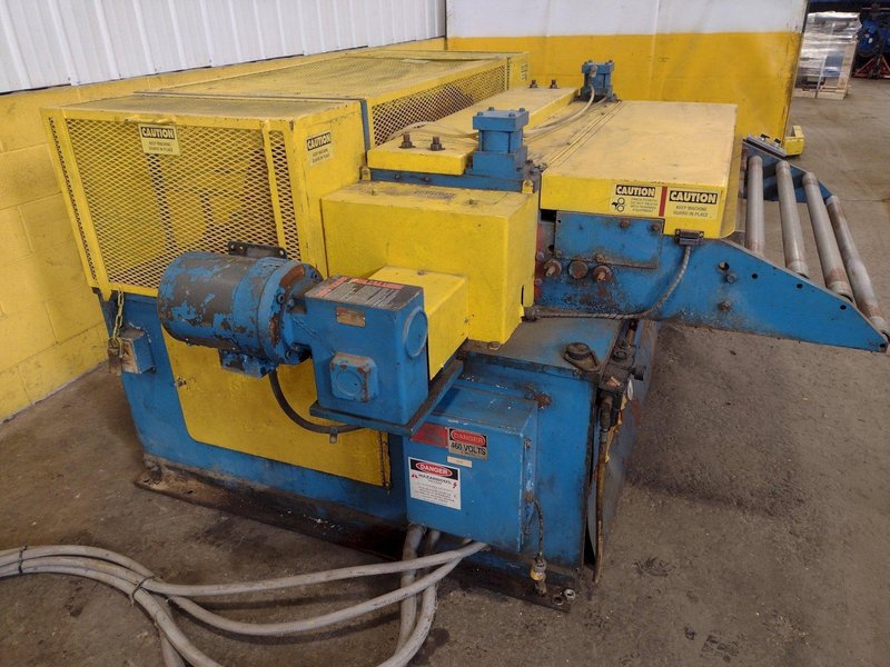 48" X 18 GA BRADBURY "BOSS-48" COIL STRAIGHTENER &amp; FYLING SHEAR: STOCK #3769