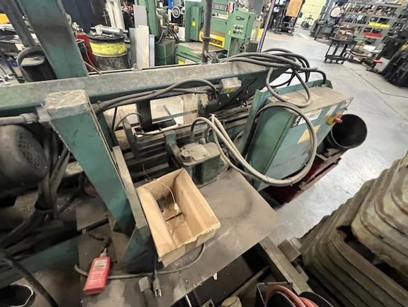 17" X 10" WELLS W-10-2A AUTOMATIC BAND SAW STOCK# 3905