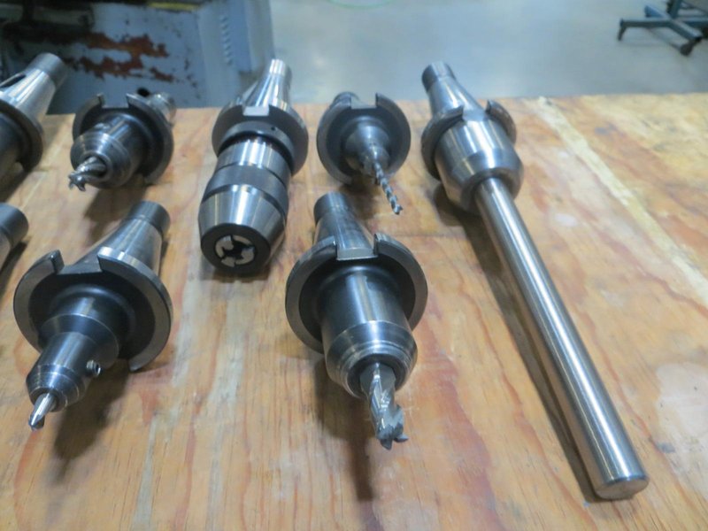 40 Taper Tool Holders (8)- Auction Item