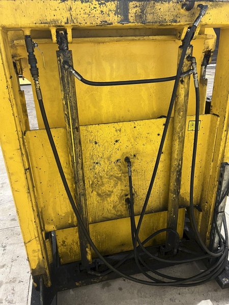 2000 LBS AIR TECHNICAL INDUSTRIES MODEL #CDT23836E HYDRAULIC PARTS DUMP HOPPER: STOCK #20804