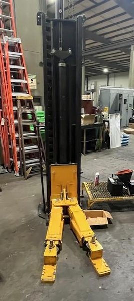 22,000LBS Models LTX- 22 Fork truck Service Lift STOCK# 4196