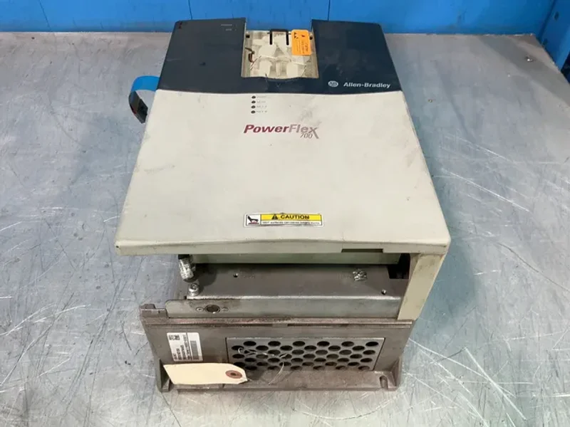 Allen-bradley 25hp Powerflex 700 Servo Drive - 20bd034a0aynand0
