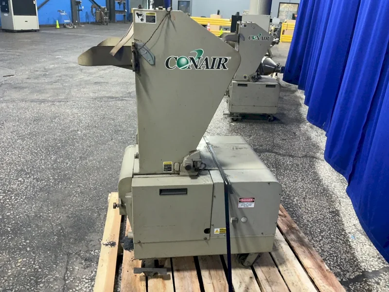 CONAIR ~ 9” X 12” X 7” GRANULATOR  -  JC-814