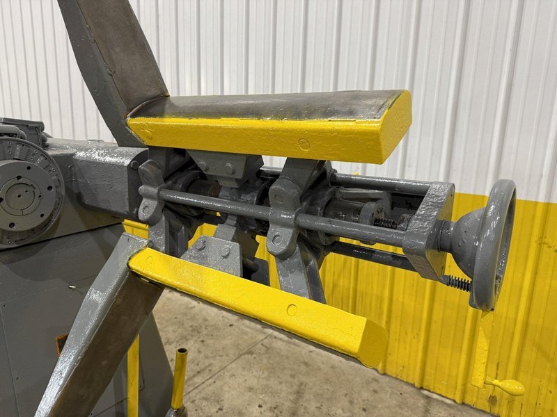 2500 LBS X 12&quot; COOPER WEYMOUTH DOUBLE END PULL-OFF COIL REEL UNCOILER: STOCK #22618