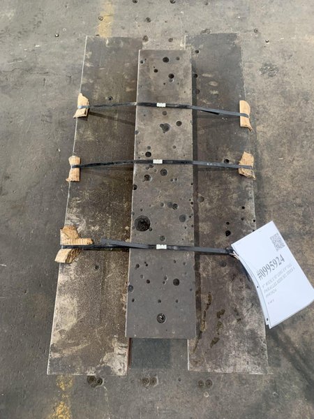 9&quot; WIDE X 50&quot; LONG X 9&quot; TALL PARALLEL RISER SET. STOCK # 0995924