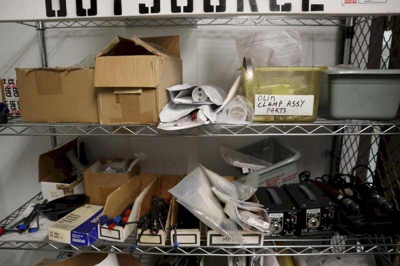 Rolling Adjustable Shelf Wire Racking with 6 Shelves and Contents Hardware, Clamps and Assorted Tools- Auction Item