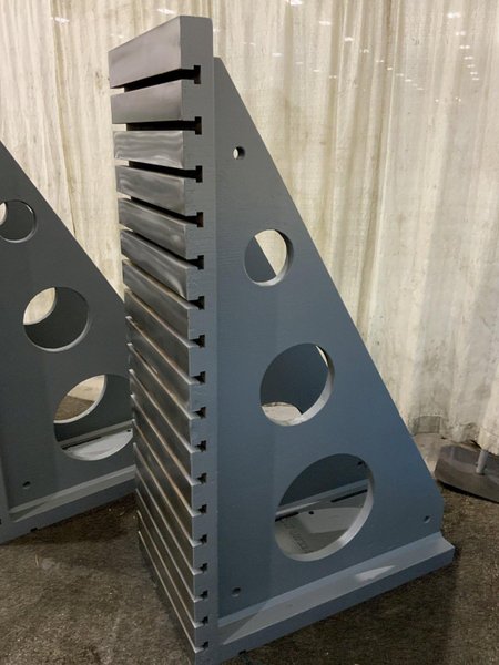 1 SET OF 24" X 72" GIDDING &amp; LEWIS T SLOTTED ANGLE PLATES: STOCK #80792