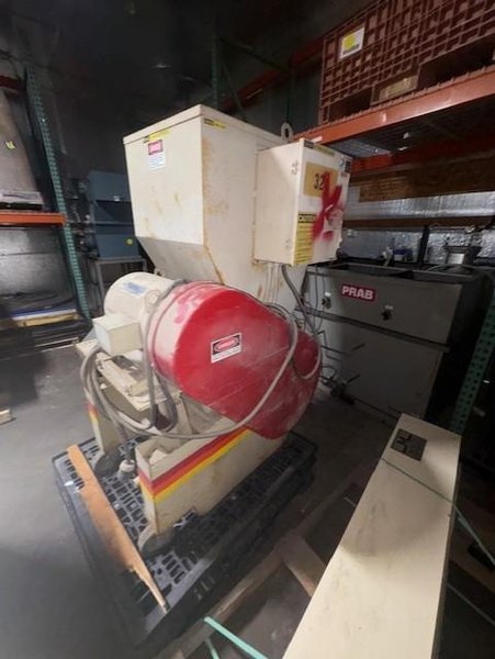 20 HP Ball &amp; Jewell Plastic Granulator or Grinder STOCK# 4428