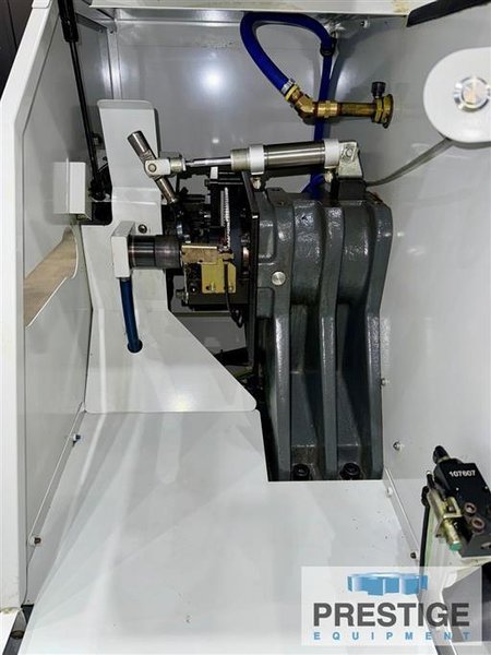 Lathes CNC Chuckers