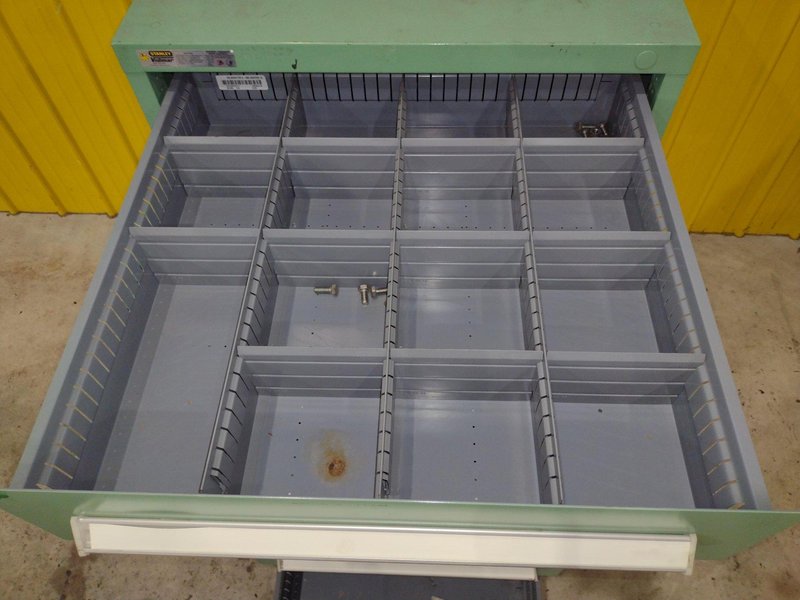 6 DRAWER VIDMAR INDUSTRIAL STORAGE CABINET 30" X 27.5" X 59": STOCK #21443 (55 AVAILABLE)