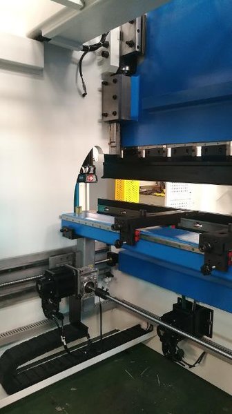 New Maq WE67K-125X3200 Hydraulic Press Brake (#5843)