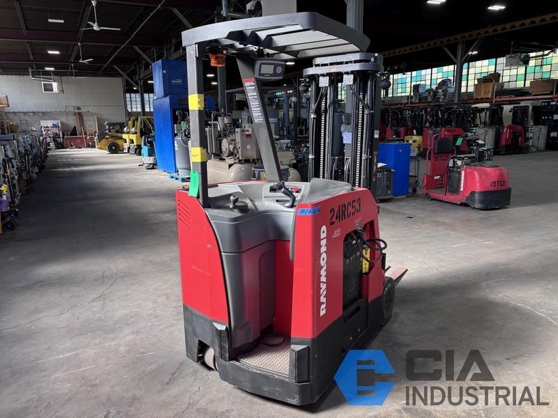 2024 - 3,500 LB. RAYMOND MODEL 425-C35TT STAND-UP ELECTRIC FORKLIFT