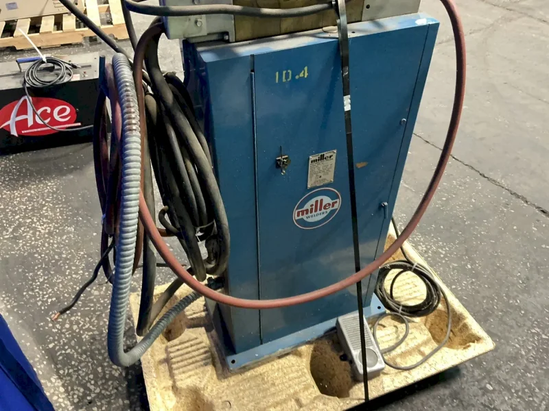 MILLER 20 KVA PORTABLE SPOT WELDER  -  MPS 20 AFT