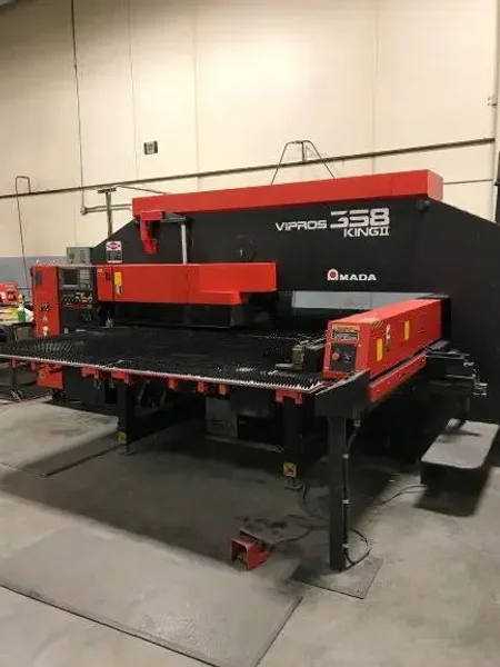 2000 AMADA VIPROS 358 KING II | Punches, Turret