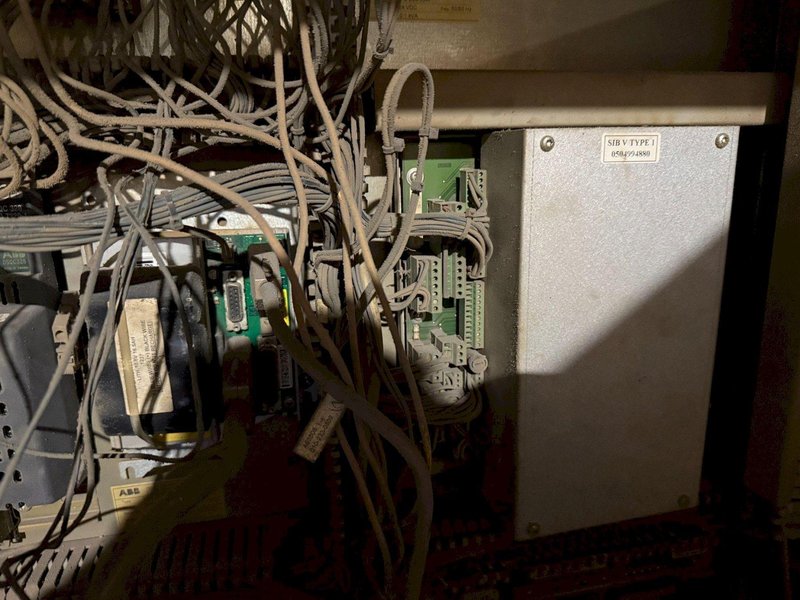 ABB S4CPLUS Robot Controller Type: IRB1400 M2000 w/ Extension Cabinet PARTS ONLY