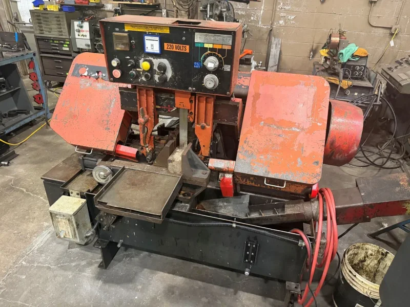 USED AMADA 10" X 11.8" FULLY AUTOMATIC HORIZONTAL BANDSAW MODEL HA-250W