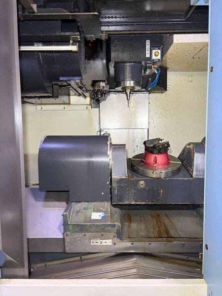 Doosan DNM 350/5AX 5-Axis CNC Vertical Machining Center – 2017 Mill