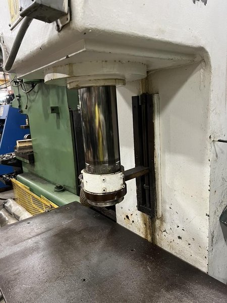25 TON DENISON HYDRAULIC C-FRAME PRESS.