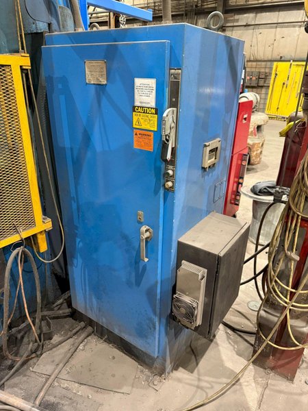 230 TON X 14' CINCINNATI 230AFX12 AUTOFORM HYDRAULIC PRESS BRAKE WITH CONVERSATIONAL CONTROL. STOCK # 0112226