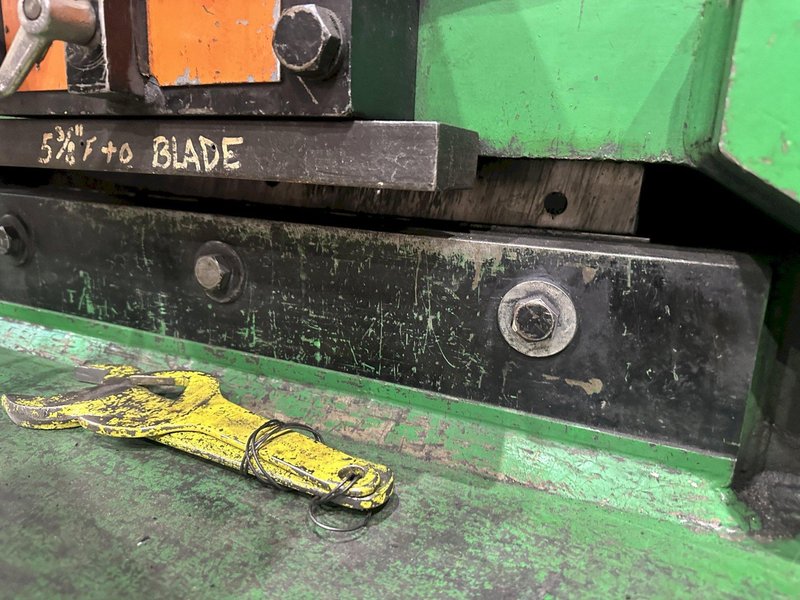 105 TON HILL ACME HYDRAULIC IRONWORKER: STOCK #79311