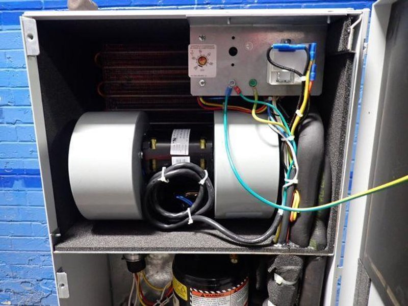 PENTAIR ELECTRONIC ENCLOSURE AIR CONDITIONER   -  CR430816G002