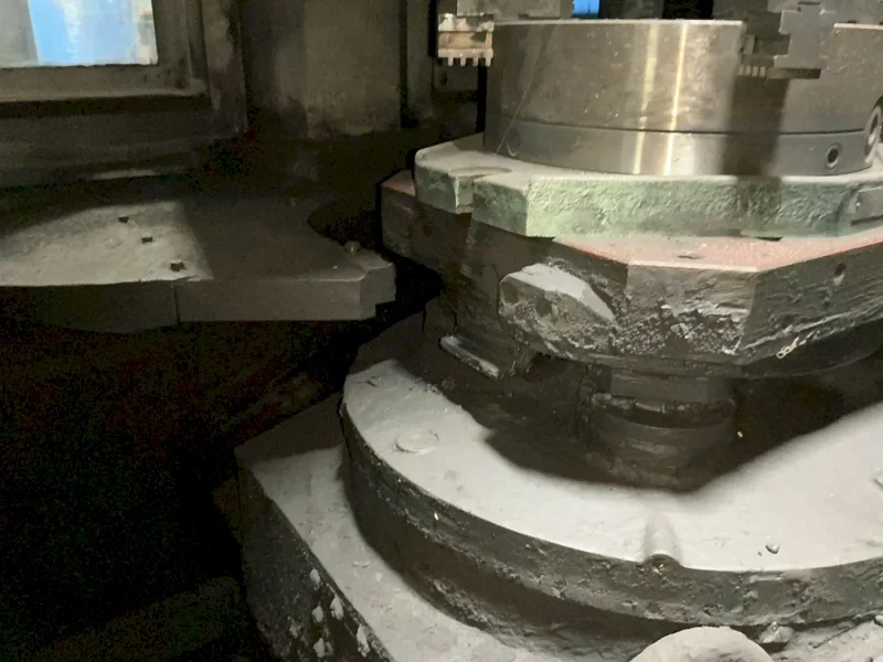 DOOSAN INFRACORE CNC HMC  -  HP 4000