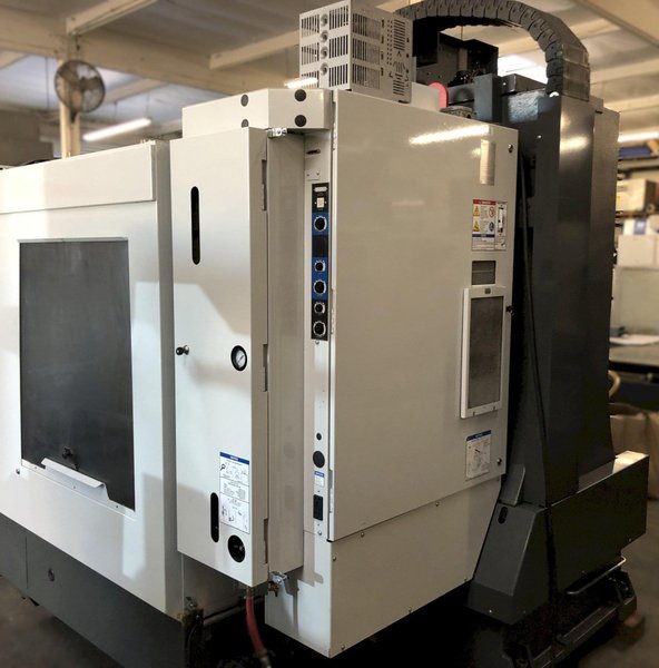 Haas VF-3SS VMC 2014 Haas TR160 5th Axis Rotary Table Coolant Tank, Chip Auger, 5th Axis Rotary Table