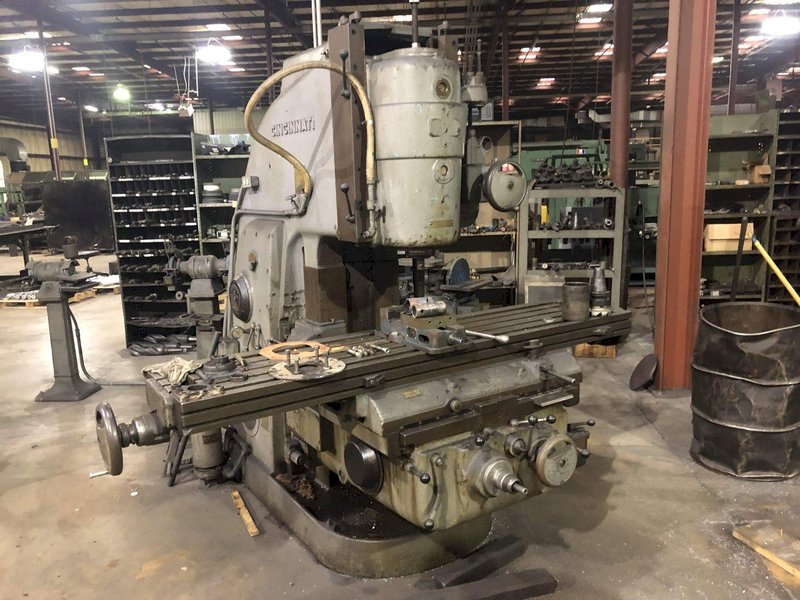 CINCINNATI #4 VERTICAL MILL: STOCK #71448