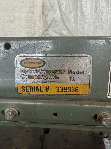 21&#039; X 30&quot; HYTROL POWERED CONVEYOR. STOCK # 0662525.