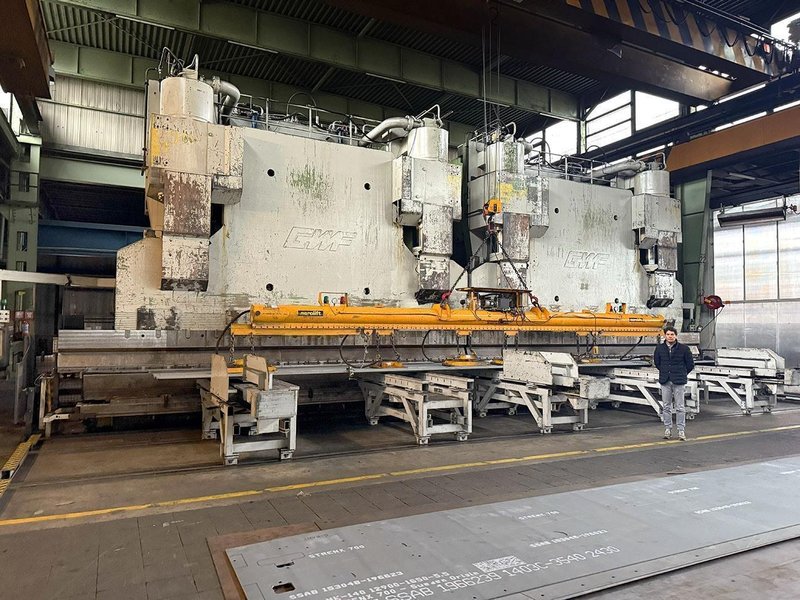 GWF - Heavy Duty - 4000 ton x 16 200 mm CNC