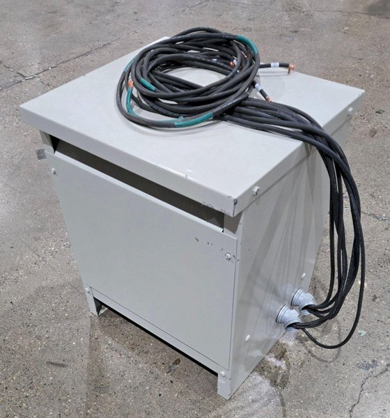 DONGAN 43-6230SH 480V – 240V Transformer 30 kVa USED