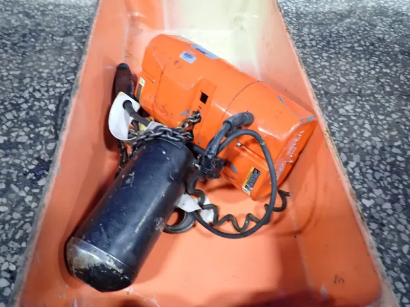 CM 1/2 TON HOIST  -  WF