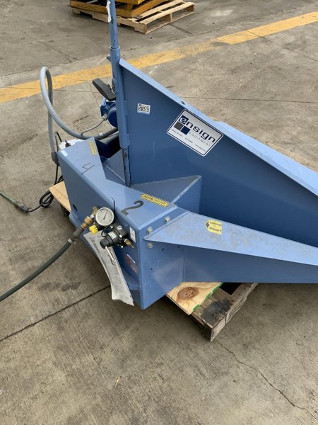 1000 LB ENSIGN MODEL 10-8500 GAYLORD TILTER W/ VIBRATOR: STOCK #80927